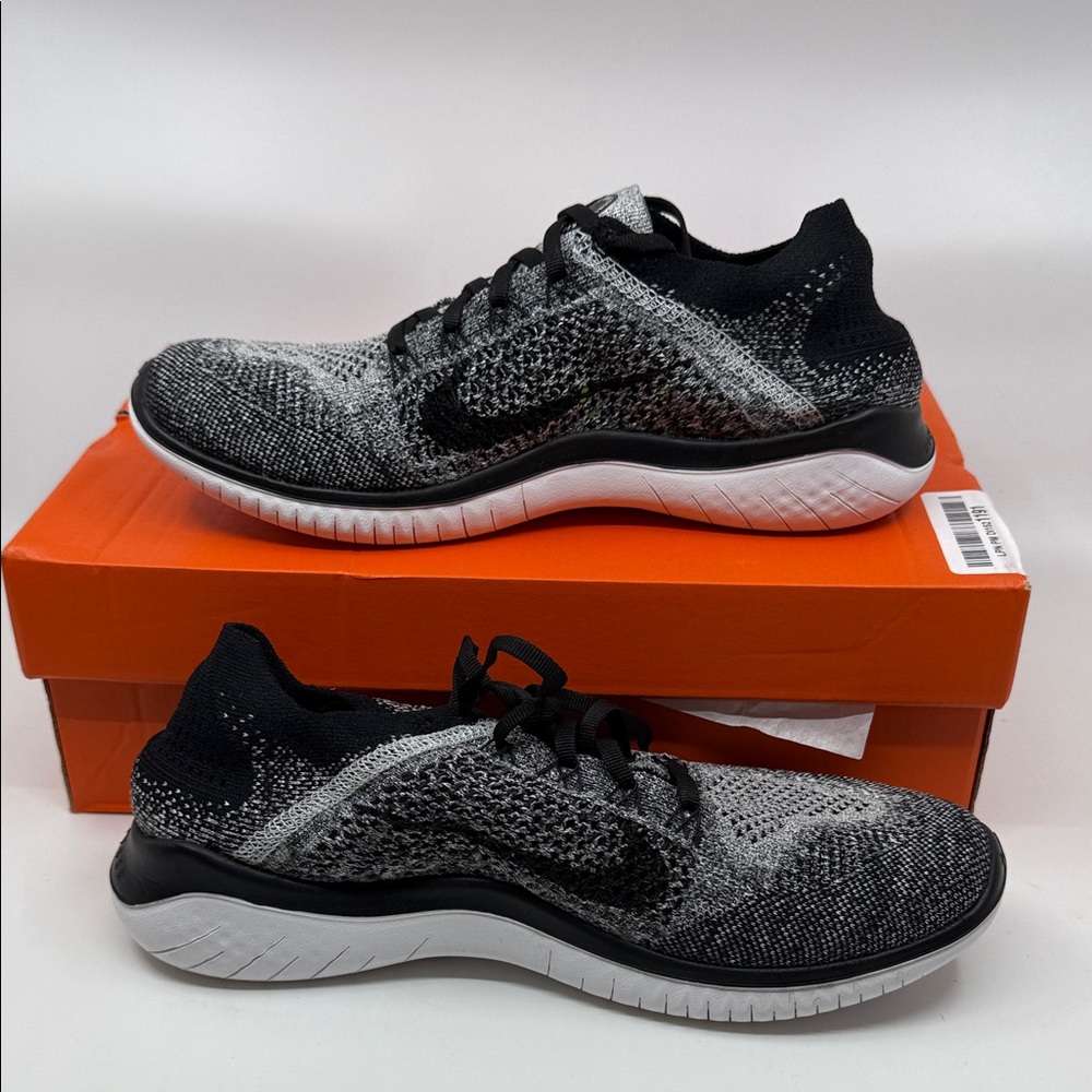 Nike Black and Gray Knit Sneakers